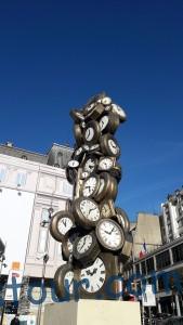 Памятник часам