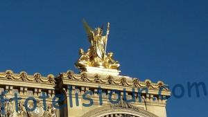 Гранд Опера статуи