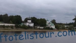Спасо-Преображенский и Стефантевский храмы Мирожского монастыря